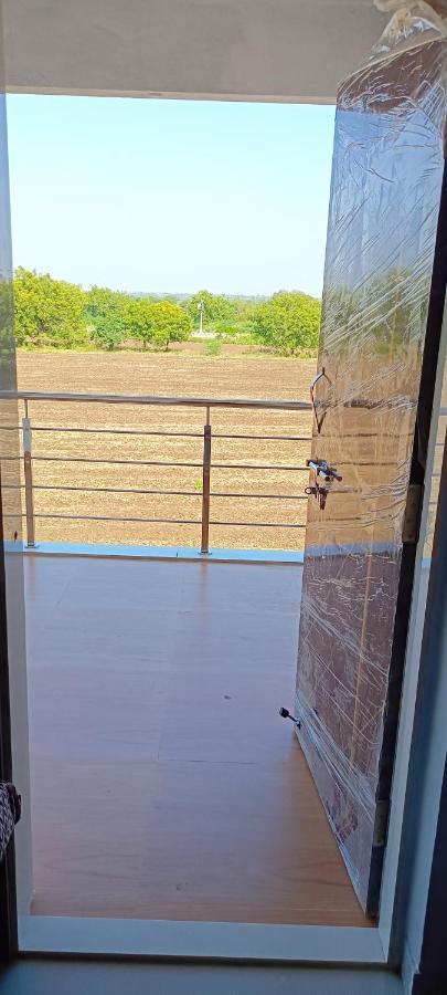 Matoshree Guesthouse Akalkot Eksteriør bilde