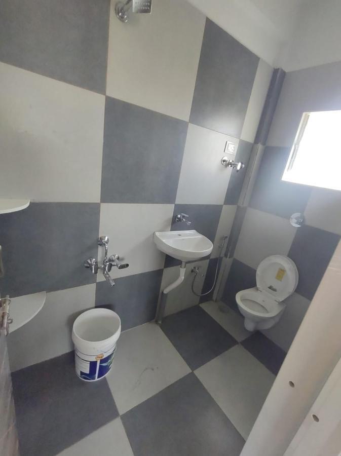 Matoshree Guesthouse Akalkot Eksteriør bilde