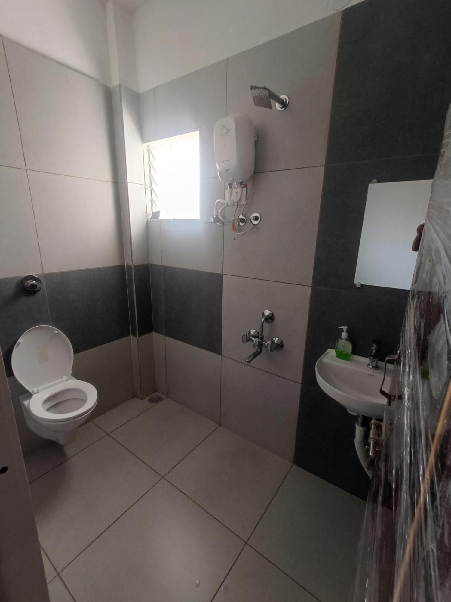 Matoshree Guesthouse Akalkot Eksteriør bilde